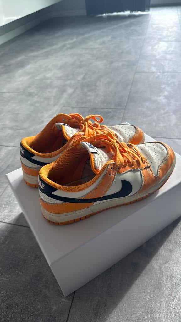 Nike low dunk sneakers, Kleding | Heren, Schoenen, Ophalen of Verzenden, Gedragen, Sneakers of Gympen