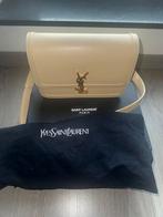 Yves Saint Laurent, Sieraden, Tassen en Uiterlijk, Tassen | Damestassen, Ophalen of Verzenden, Zo goed als nieuw, Beige, Schoudertasje
