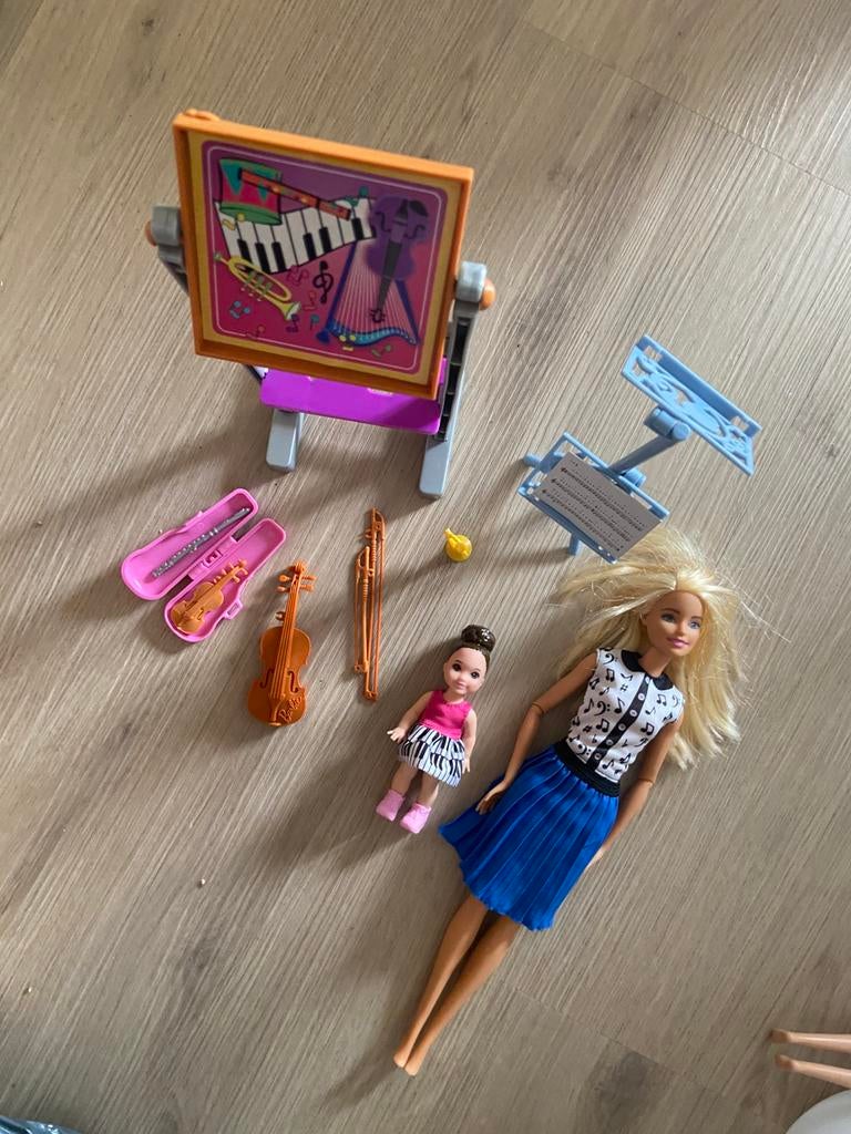 Gratis ophalen: barbie set muziekles, Ophalen, Zo goed als nieuw, Barbie
