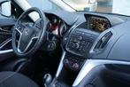 Opel Zafira Tourer 1.6 Blitz 200PK + CAMERA / TREKHAAK / NAV, Auto's, Opel, Voorwielaandrijving, Euro 5, Gebruikt, Zwart