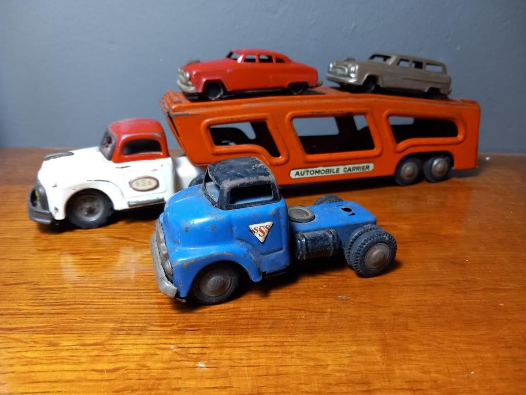 Oud blikken speelgoed auto's, Ophalen of Verzenden