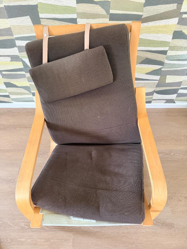 IKEA stoel, Huis en Inrichting, Stoelen, Ophalen, Gebruikt, Twee, Bruin