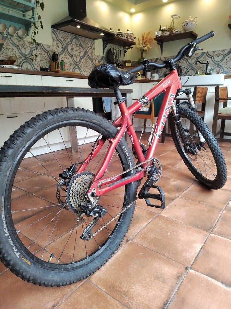 Kona Scrap 26 inch voor kinderen 10-13 jaar, Fietsen en Brommers, Fietsen | Mountainbikes en ATB, Minder dan 45 cm, Ophalen, Gebruikt