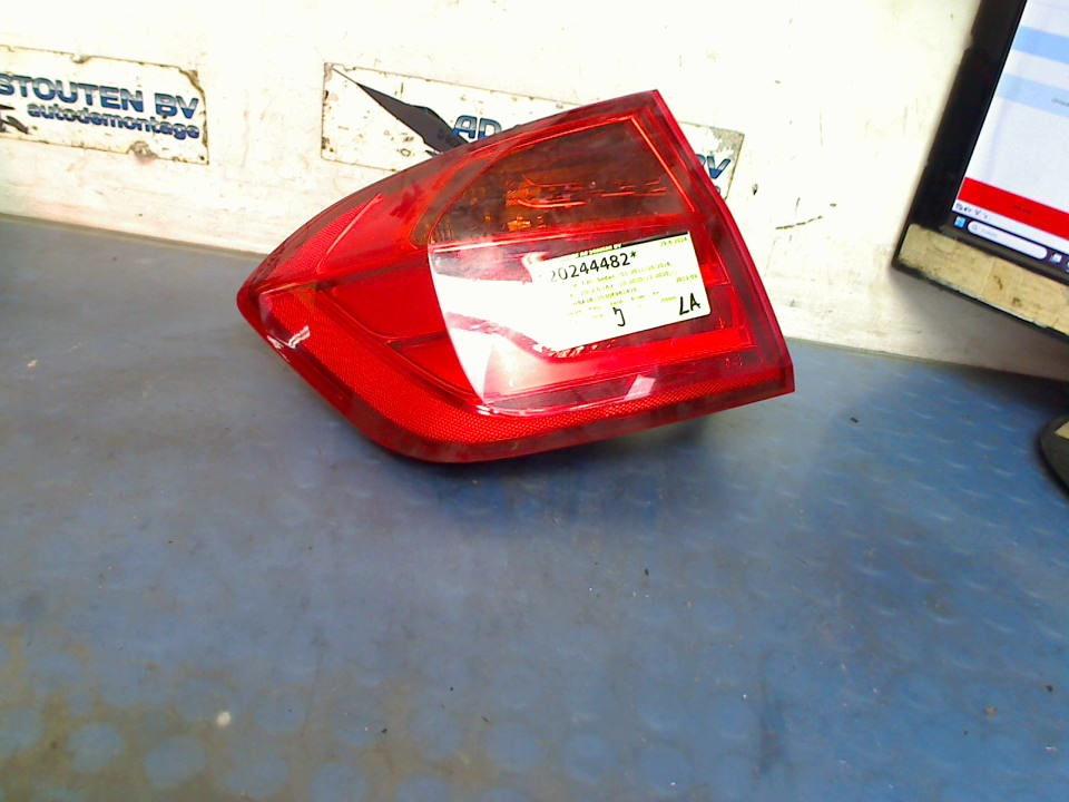 Achterlicht Links BUITEN BMW 3 serie (F30) 2012 18361112, Gebruikt, Petuelring 130, München 80809, , Duitsland, BMW, Bayerische Motoren Werke AG