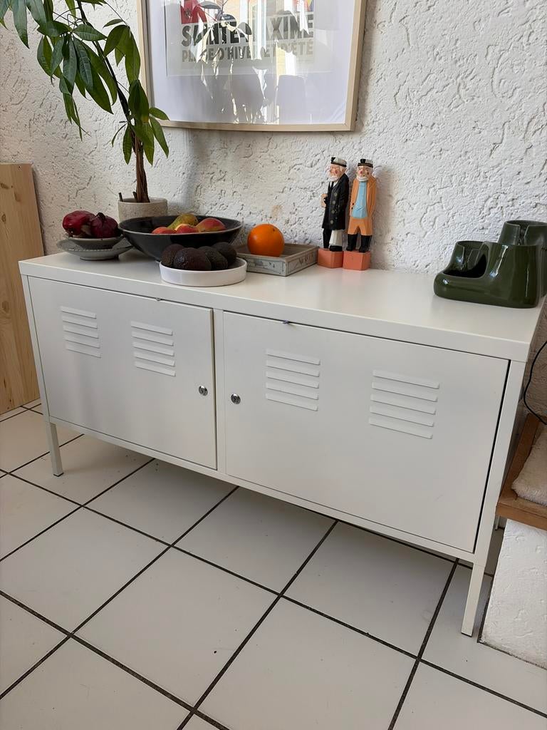 IKEA PS Kast - Wit metalen opbergkast zonder sleutels, Ophalen of Verzenden, Gebruikt