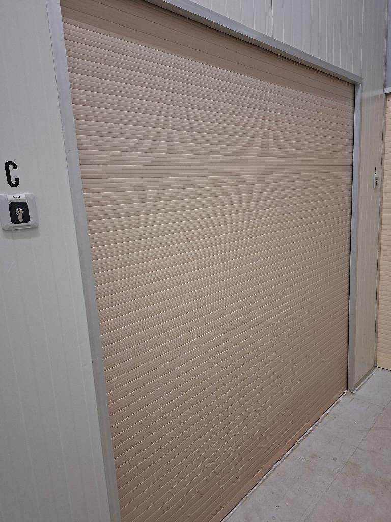 Rolluiken, Ophalen, Gebruikt, Crème of Beige, 200 cm of meer