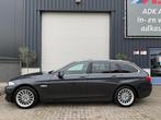 BMW 5-serie Touring 535xd High Executive PANO/NAVI/TREKHAAK/, Auto's, Automaat, Euro 5, Gebruikt, Zwart