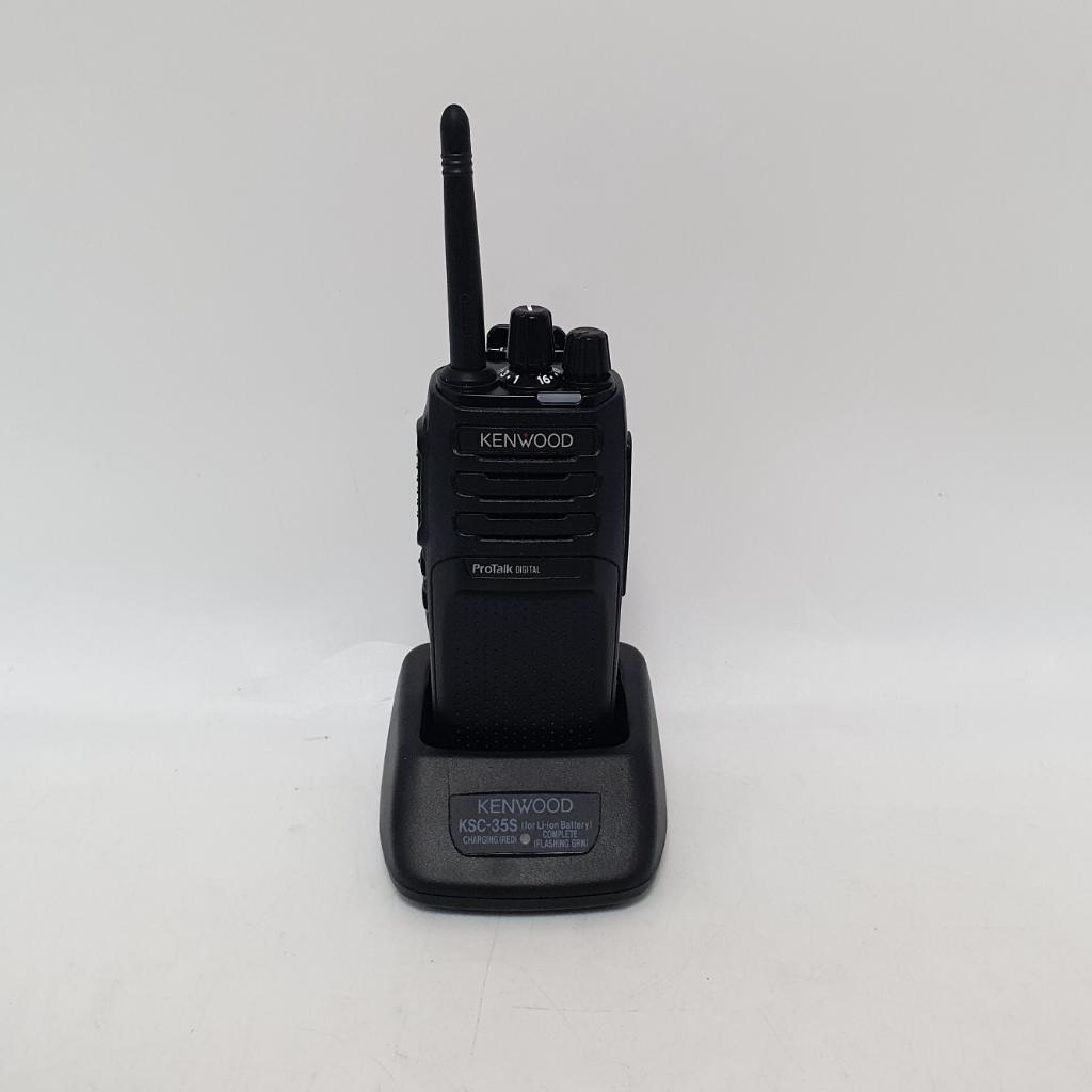 Kenwood ProTalk DigitalTK-3701D Portofoon +Lader Nette Staat, Ophalen of Verzenden
