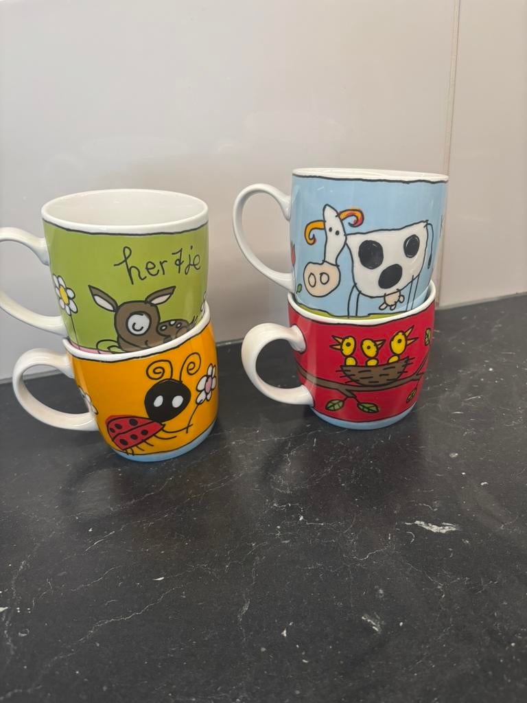 Babette Harms bekers., Ophalen of Verzenden, Zo goed als nieuw, Overige stijlen, Kop(pen) en/of Schotel(s)