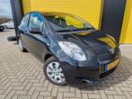 Toyota Yaris 1.3 16V VVTI Bj 2006, Airco, Voorwielaandrijving, Stof, 40 €/maand, Zwart