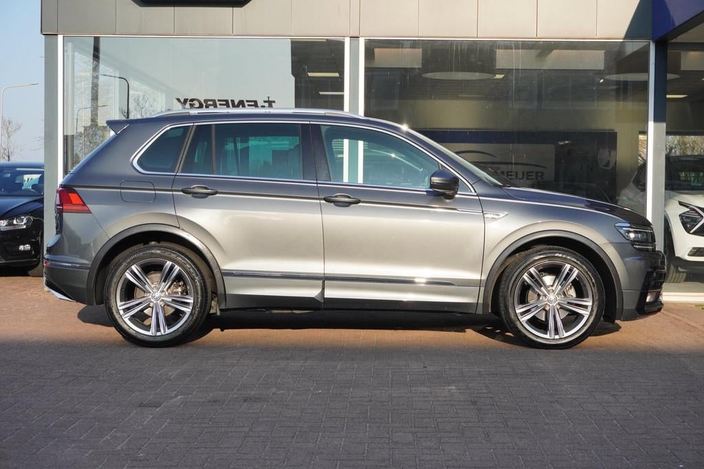 Volkswagen Tiguan 1.4 TSI ACT Highline R-Line | Automaat | A, Auto's, Volkswagen, Euro 6, 4 cilinders, 150 pk, Leder en Stof