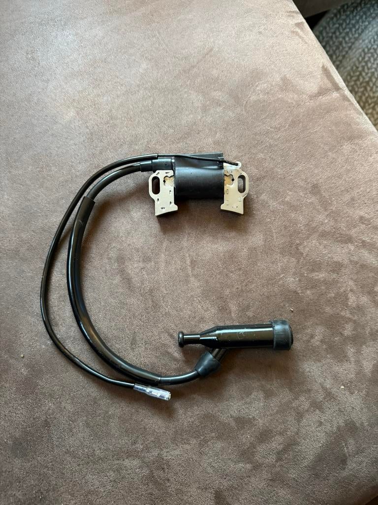 Nw Ontstekingsspoel 4 takt motor  (aggregaat noodstroom etc), Ophalen of Verzenden, Nieuw, Benzinemotor, 1400 tot 1800 rpm