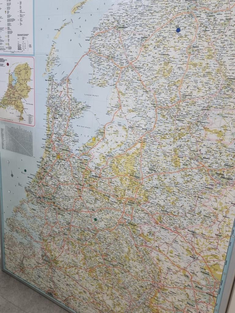 Magneetkaart Nederland Falk 130 x 100, Huis en Inrichting, Ophalen, Gebruikt