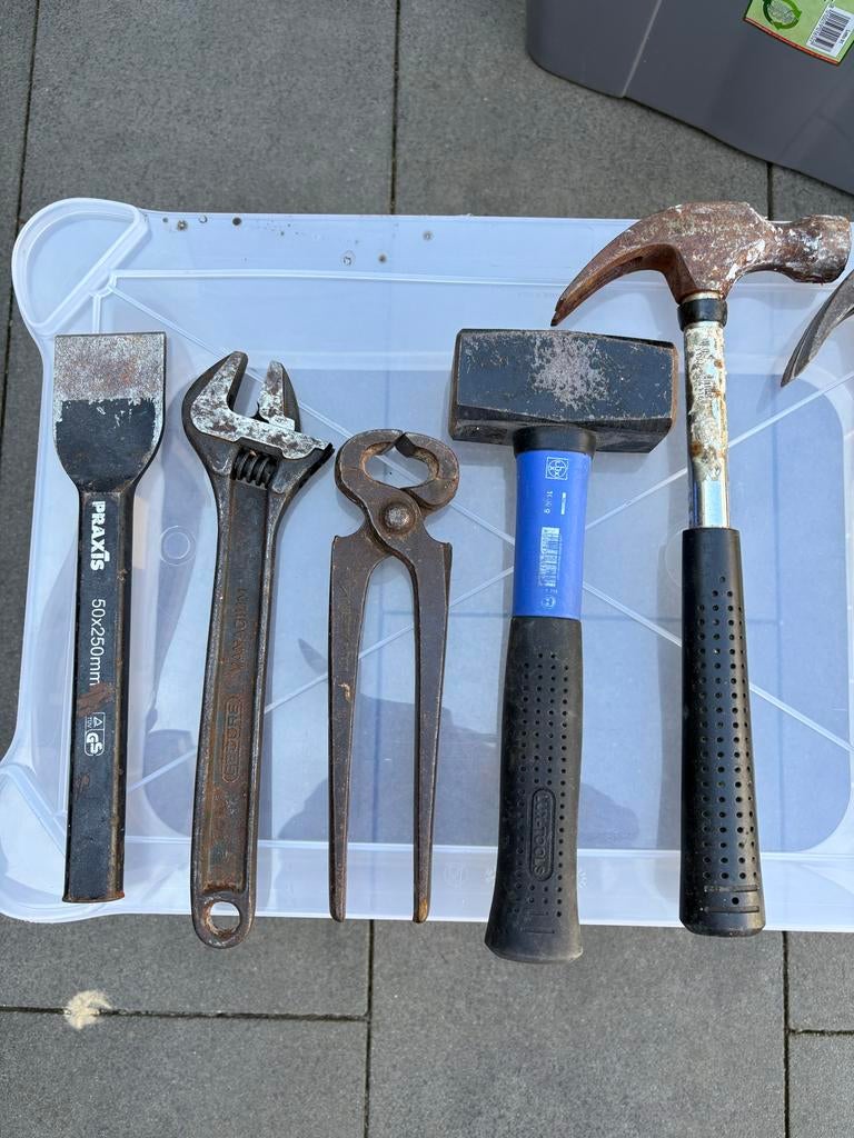 Diverse gereedschap set: hamers, beitel, moersleutel, nijpta, Ophalen of Verzenden, Gebruikt