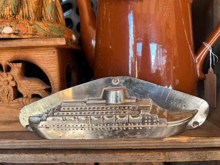 Chocoladevorm schip, boot oceaanstomer Tilburgse vormen, Antiek en Kunst, Antiek | Woonaccessoires, Ophalen of Verzenden