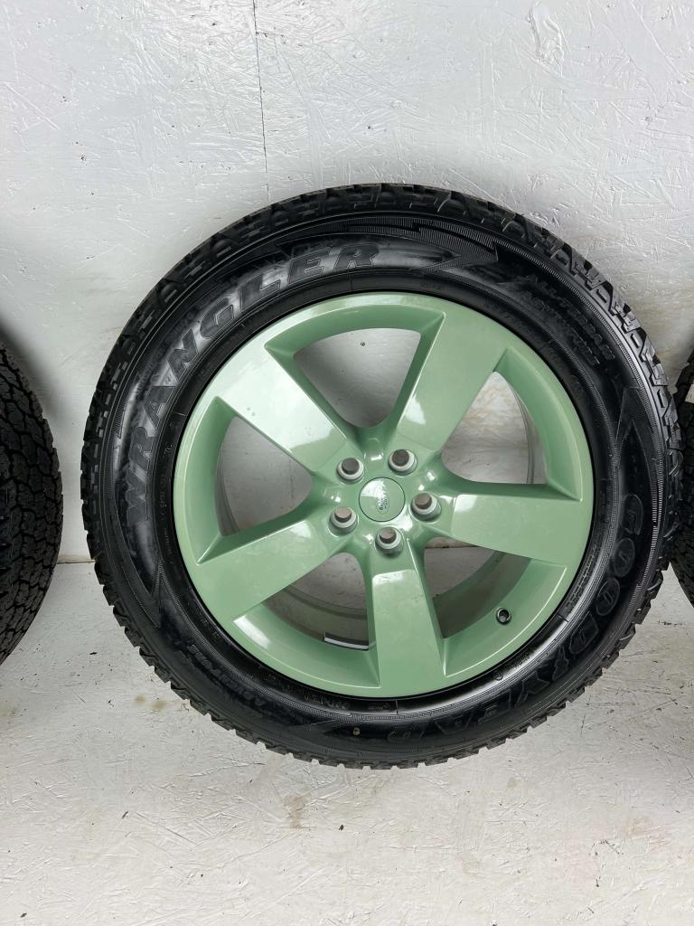 Originele Land Rover Defender L663 velg 20" 5x120 all-season, Niet ingevuld, Gebruikt, 255 mm, Banden en Velgen