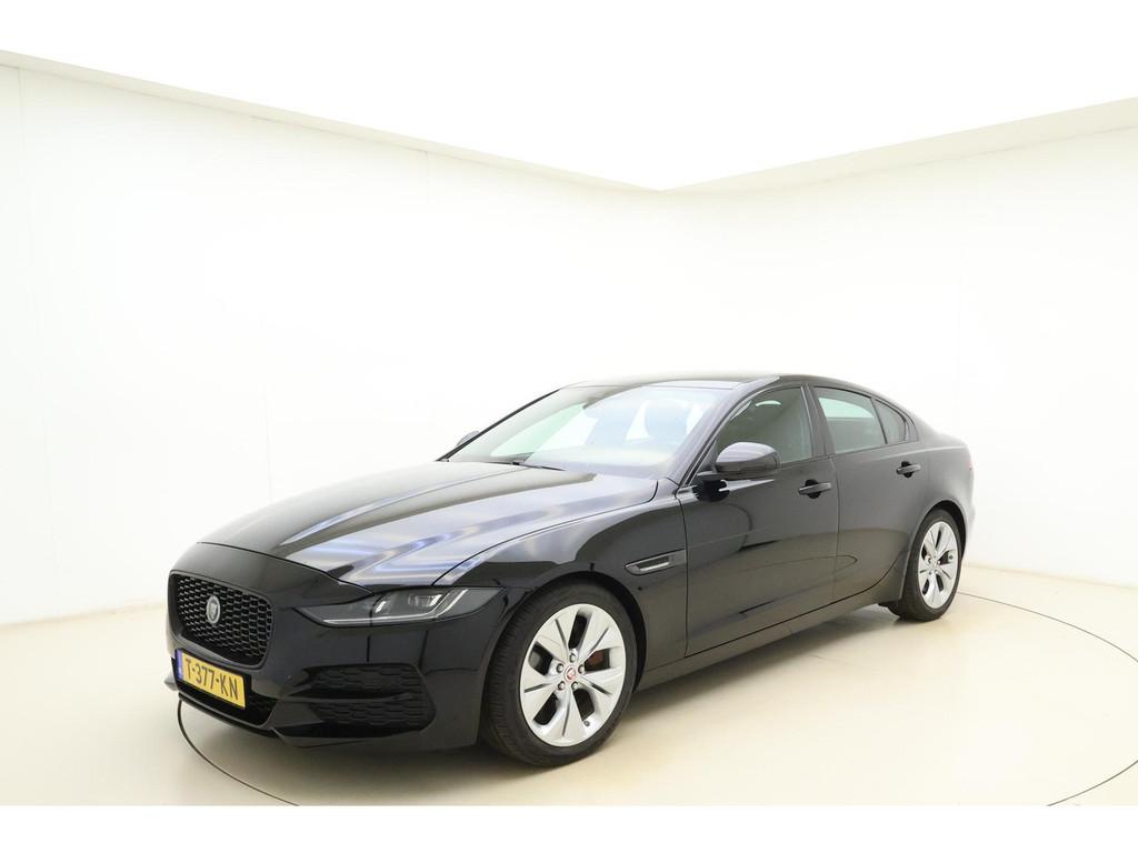 Jaguar XE 2.0 P250 SE | 1800 KG trekgewicht | Apple Carplay/, Auto's, Jaguar, Automaat, 4 cilinders, Zwart, Bedrijf