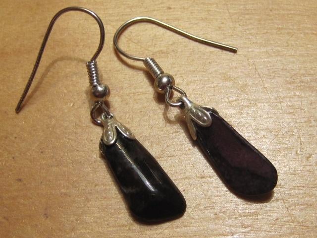 oor. subtiele oorbellen edelsteen SUGILIET (3), Overige materialen, Hangers, Verzenden, Paars