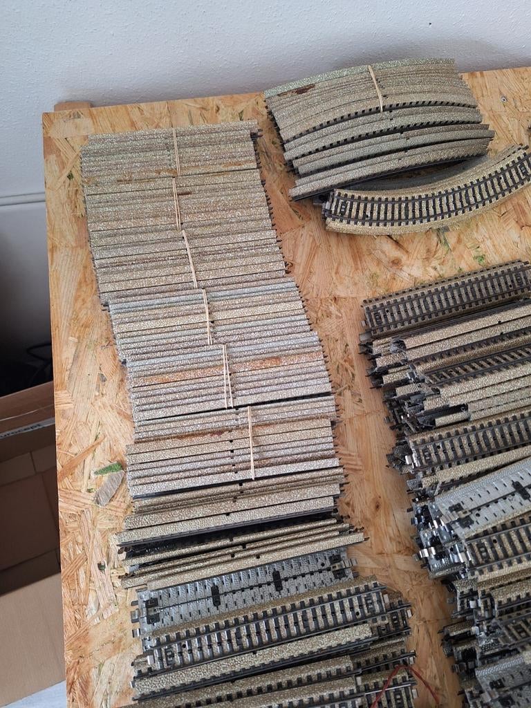 Grote hoeveelheid Marklin M rail met toebehoren, Hobby en Vrije tijd, Modeltreinen | H0, Ophalen