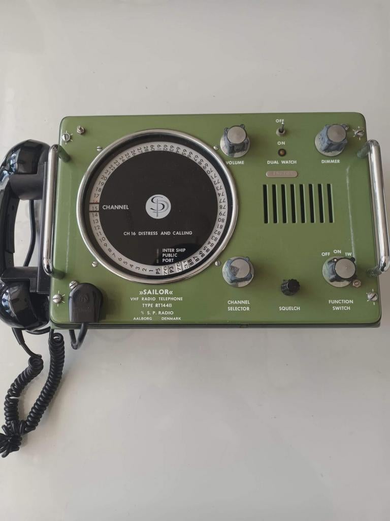 Marifoon Sailor RT144 - Zo goed als nieuw, Ophalen of Verzenden