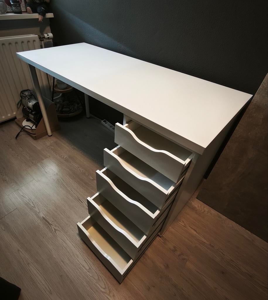 Ikea bureau (wit) 140x60 met ladeblok, Huis en Inrichting, Ophalen