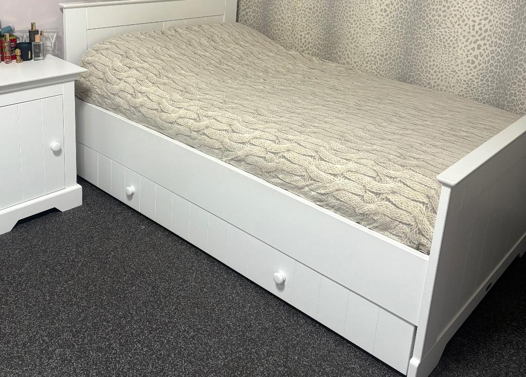 Bopita Narbonne tienerkamer, Ophalen, Zo goed als nieuw, Jongetje of Meisje