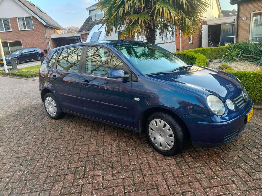Volkswagen polo 2005, Auto's, Voorwielaandrijving, 1093 kg, 4 cilinders, Blauw