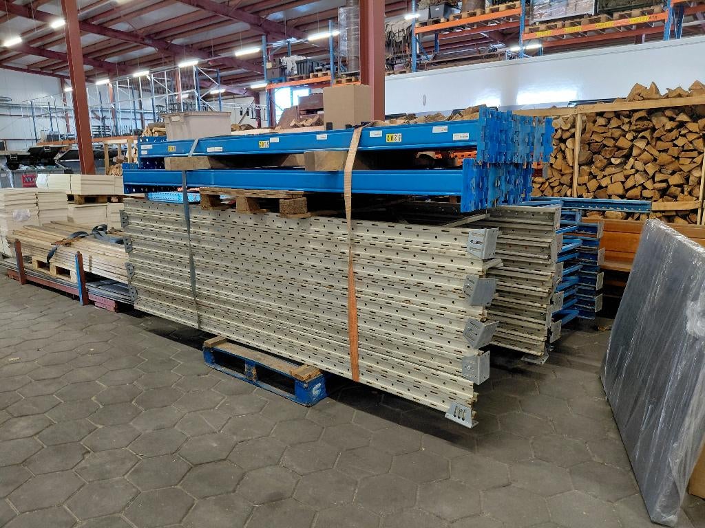 Pallet stelling 3 meter hoog, Ophalen, Gebruikt