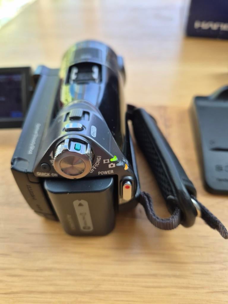 Sony Handycam HDR-CX11E Full HD Videocamera, Full HD, Zo goed als nieuw, Sony, Geheugenkaart