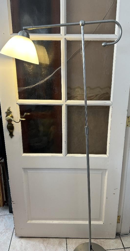 vloerlamp/leeslamp trombone met verstelbare glazen kap, Ophalen, Gebruikt, Glas, Modern