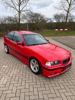 E36 318is M-Pakket 1995 Hellrot H&R/Remus/Ac Schnitzer, Achterwielaandrijving, 4 cilinders, 150 pk, Leder