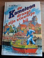De Kameleon draagt zijn steentje bij - H. de Roos, Boeken, Ophalen of Verzenden, Gelezen, H. de Roos, Fictie algemeen