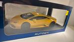 Lamborghini huracan yellow autoart 1.18