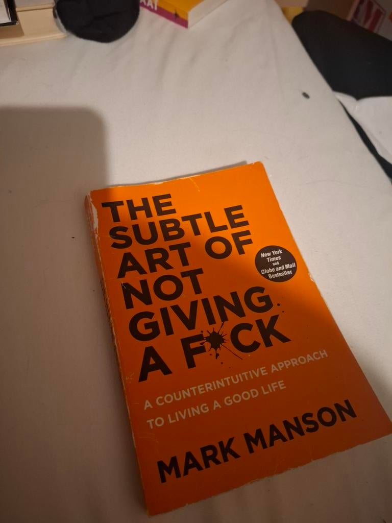 The Subtle Art of Not Giving a F*ck - Mark Manson, Ophalen of Verzenden, Gelezen, Mark Manson