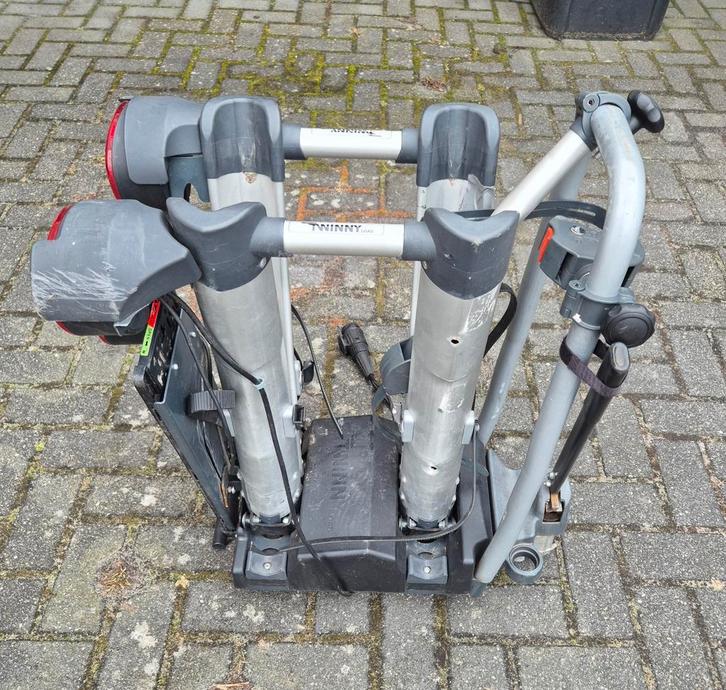 Twinny Load E-Wing Fietsendrager - Kantelbaar, Auto diversen, Fietsendragers, Gebruikt, Trekhaakdrager, 2 fietsen, Elektrische fiets