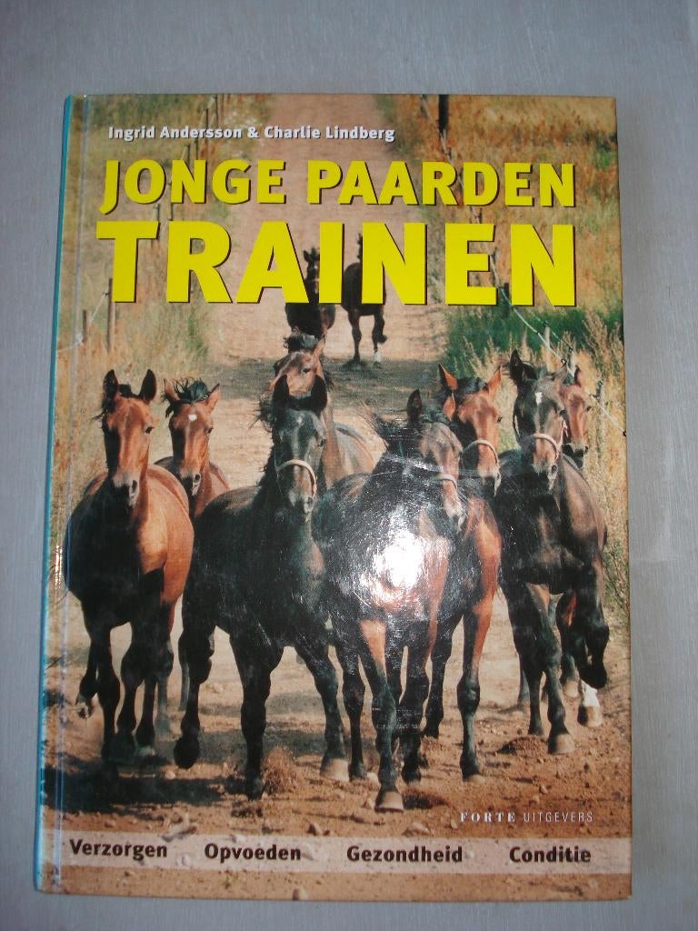 Jonge paarden trainen, Ophalen of Verzenden, Gelezen, Paarden of Pony's