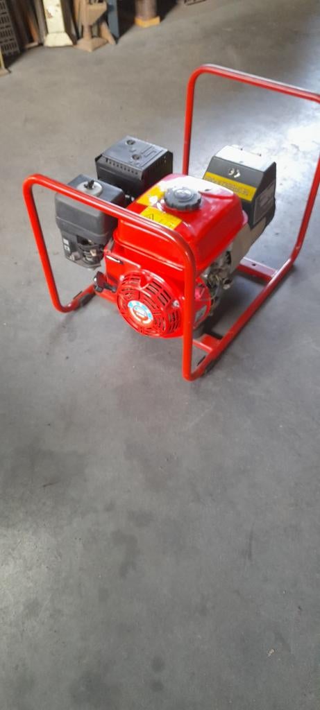 Generator viertakt benzine, Ophalen, Gebruikt