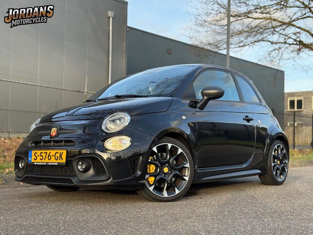 ABARTH 595 COMPETIZIONE | 180pk | Sabelt | bodykit | Carplay, Auto's, Abarth, Zwart, Bedrijf, Handgeschakeld, 1368 cc