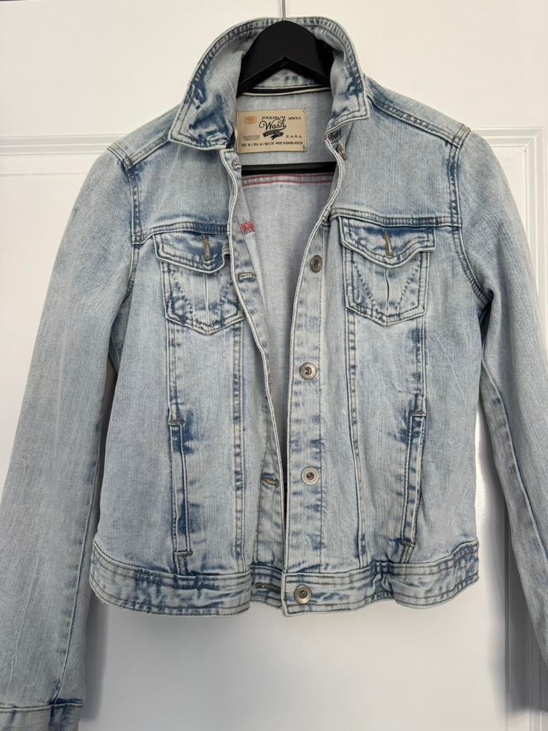 Spijkerjasje Zara, Kleding | Dames, Ophalen of Verzenden, Zo goed als nieuw, Maat 38/40 (M), Blauw