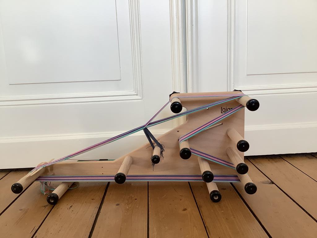 Lojan 3-in-1 Bandweefgetouw - Nieuwstaat, Hobby en Vrije tijd, Overige Hobby en Vrije tijd, Ophalen of Verzenden, Zo goed als nieuw