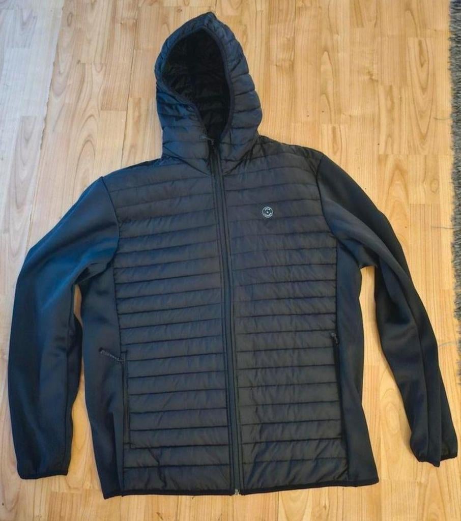 Zwarte Jack&Jones-jas met capuchon - xxl (nieuw), Zwart, Nieuw, Overige maten, Ophalen of Verzenden