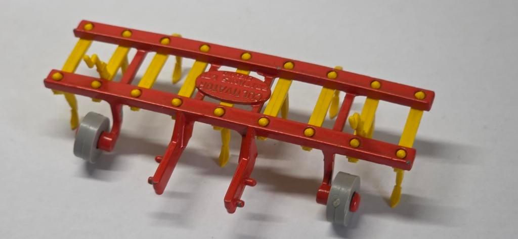 Britains Farm 9536 Cultivator - Vintage Speelgoed, Overige merken, Gebruikt, 1:32 tot 1:50, Overige typen