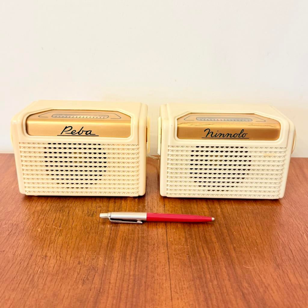 SET VAN 2 VINTAGE BUIZENRADIO’S 1950 BAKELIET MINI RADIO, Antiek en Kunst, Antiek | Tv's en Audio, Verzenden