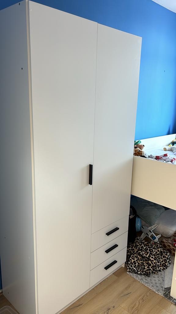 Complete Kinderkamer: Petit Amelie Bed & Kledingkast, Ophalen, Zo goed als nieuw, Jongetje of Meisje