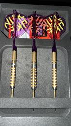 Target Luke Littler G1 Prodigy Swiss Point 90%, Ophalen, Zo goed als nieuw, Pijlen