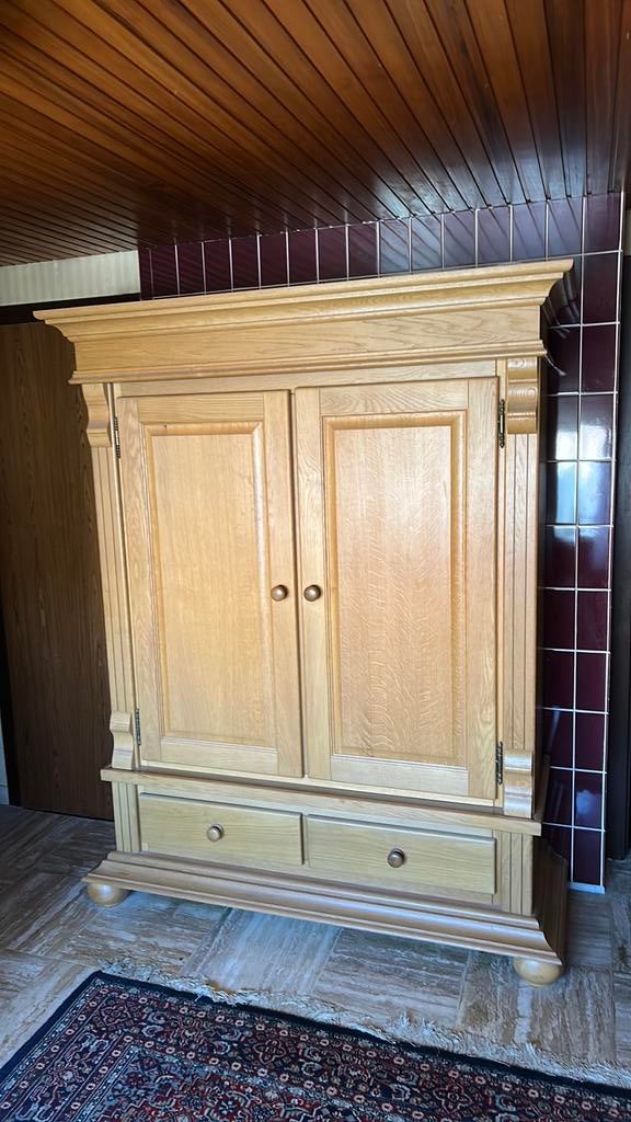 Kast - eiken en eikenfineer, Ophalen, Gebruikt