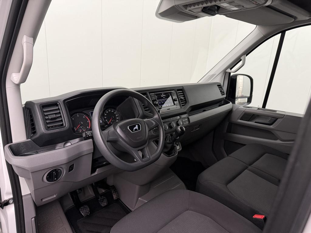 MAN TGE 2.0TDI 140PK L4H3 Maxi | Multimedia | Camera | Trekh, Voorwielaandrijving, Stof, Gebruikt, 4 cilinders