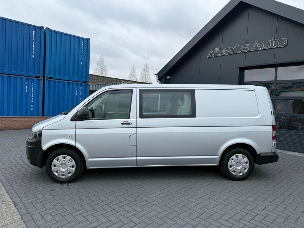 Volkswagen Transporter 2.0 TDI L2H1 DC | DUBBELE CABINE | MA, Auto's, Voorwielaandrijving, Euro 5, Gebruikt, Zwart
