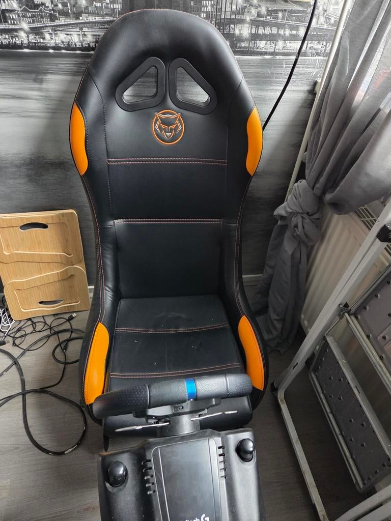 Gaming Stoel met Stuur en Pedalen - Gebruikt, Ophalen, Gebruikt