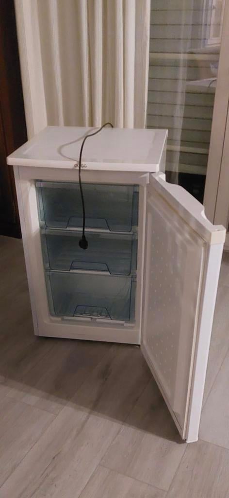 Quigg tafelmodel vriezer, Witgoed en Apparatuur, Ophalen, Minder dan 60 cm, 85 tot 120 cm
